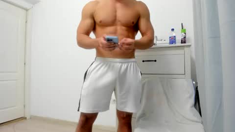 Snapshot of woolfiie chatting on 6, 12, 2024 Wolfie online show from 6, 12, 2024
