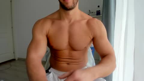 Snapshot of woolfiie chatting on 8, 12, 2024 Wolfie online show from 8, 12, 2024