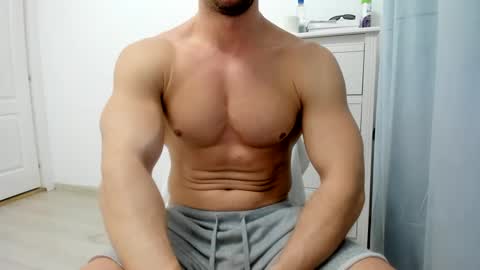 Snapshot of woolfiie chatting on 28, 2, 2025 Wolfie online show from 28, 2, 2025