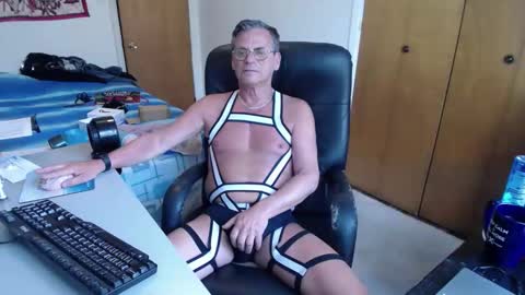 Snapshot of worldlarge chatting on 12, 4, 2026 Large one online show from 12, 4, 2026