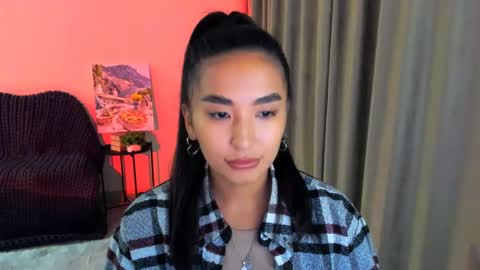 dudetta Kim online show from 28, 2, 2025