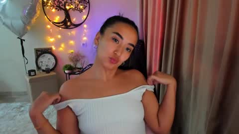 dudetta Kim online show from 16, 5, 2026