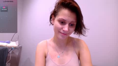 Snapshot of worsh1p_me chatting on 23, 10, 2025 worsh1p_me online show from 23, 10, 2025