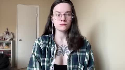 Snapshot of worship_lucina chatting on 13, 1, 2025 Lucina online show from 13, 1, 2025