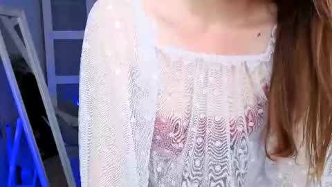 Hina online show from 4, 8, 2026