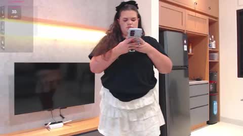 Kaitlyn xx online show from 15, 10, 2025