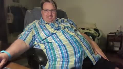 Snapshot of wrensroom chatting on 22, 2, 2025 Wren Valentino online show from 22, 2, 2025