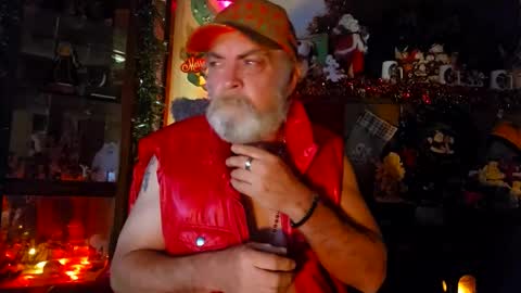 Snapshot of wscooter1 chatting on 3, 12, 2025 SCOOTER online show from 3, 12, 2025