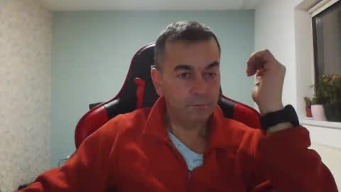 Snapshot of wxdj chatting on 9, 2, 2025 RealBoy online show from 9, 2, 2025