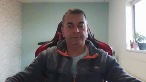 Snapshot of wxdj chatting on 16, 2, 2025 RealBoy online show from 16, 2, 2025