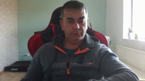 Snapshot of wxdj chatting on 23, 2, 2025 RealBoy online show from 23, 2, 2025