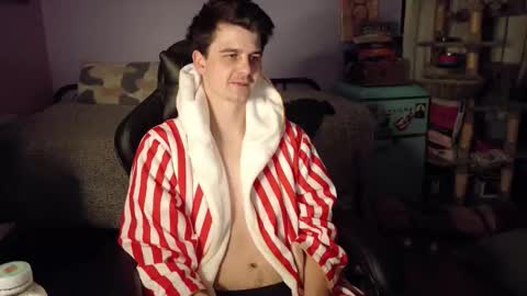 Snapshot of wyattfans_ chatting on 12, 10, 2025 Wyatt online show from 12, 10, 2025