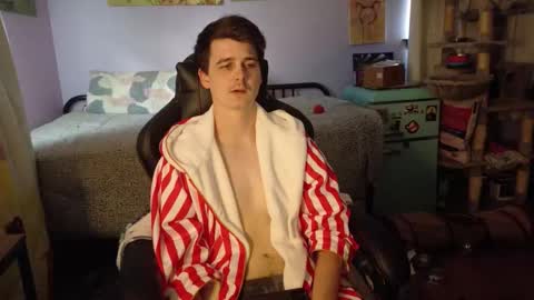 Snapshot of wyattfans_ chatting on 13, 10, 2025 Wyatt online show from 13, 10, 2025