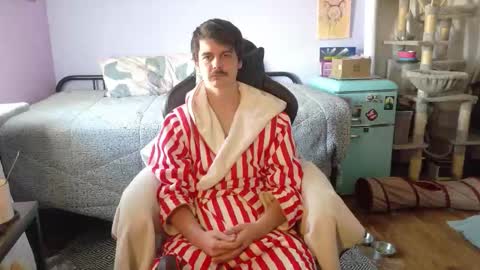 Wyatt online show from 19, 11, 2025