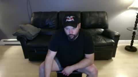 Snapshot of x69xsmilyx69x chatting on 12, 10, 2025 Kevin online show from 12, 10, 2025