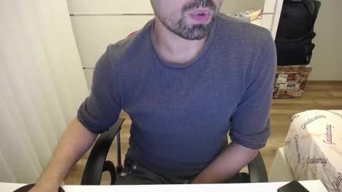 Mr. Lonely online show from 9, 9, 2025