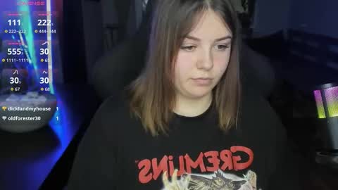 Snapshot of x_nirvana_x chatting on 16, 10, 2025 LOVE NERDS ONLY online show from 16, 10, 2025