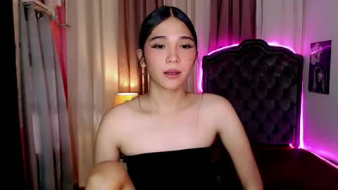 Snapshot of xairah_doux chatting on 20, 10, 2025 xairah_doux online show from 20, 10, 2025