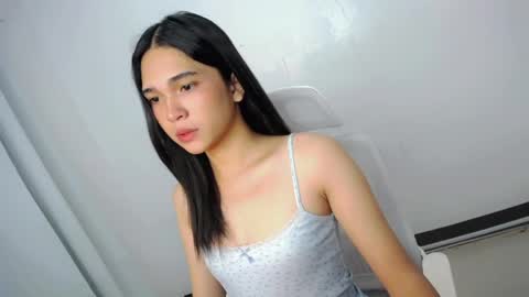 xairah_doux online show from 8, 5, 2026