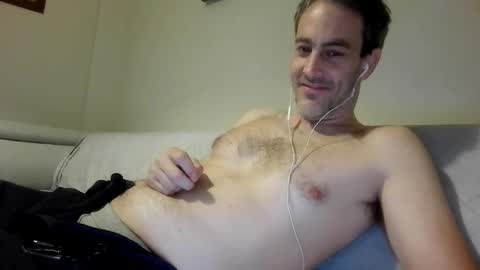 Snapshot of xalegarmax chatting on 13, 5, 2026 xalegarmax online show from 13, 5, 2026