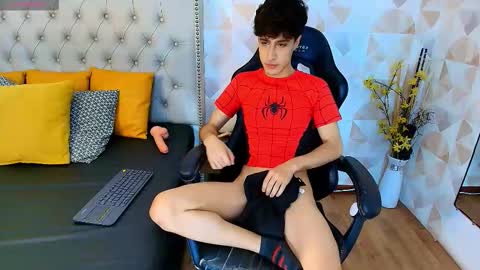 Snapshot of xam_collen chatting on 23, 10, 2025 xam_collen online show from 23, 10, 2025