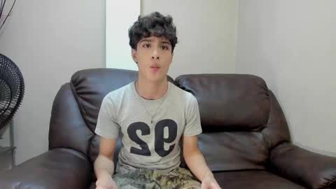 Snapshot of xam_collen chatting on 27, 10, 2025 xam_collen online show from 27, 10, 2025