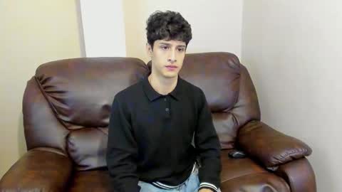 xam_collen online show from 6, 1, 2026