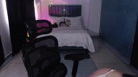 xambar_22x online show from 25, 11, 2025