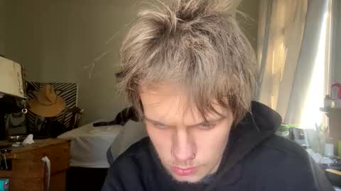 xander0zzz online show from 19, 3, 2026