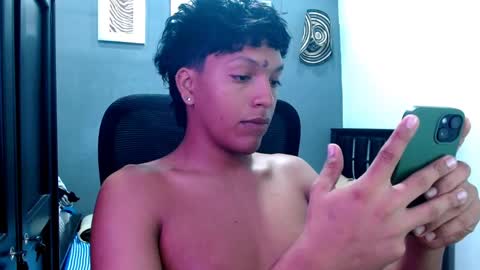 Snapshot of xander_bonnet1 chatting on 27, 1, 2025 Xander bonnet online show from 27, 1, 2025