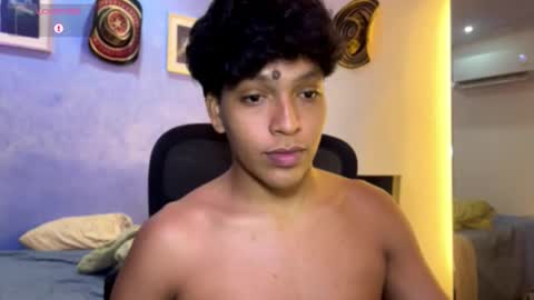 Snapshot of xander_bonnet1 chatting on 26, 11, 2025 Xander bonnet online show from 26, 11, 2025