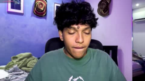 Snapshot of xander_bonnet1 chatting on 29, 11, 2025 Xander bonnet online show from 29, 11, 2025