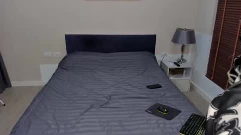 xander_novak online show from 6, 11, 2025