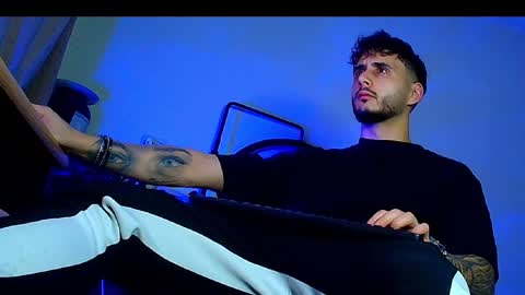 XanderCageX online show from 11, 2, 2026