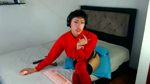 Snapshot of xangel__dustx chatting on 16, 1, 2026 xangel__dustx online show from 16, 1, 2026