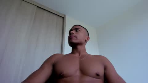Snapshot of xavier_colleman chatting on 18, 1, 2025 Xavier online show from 18, 1, 2025