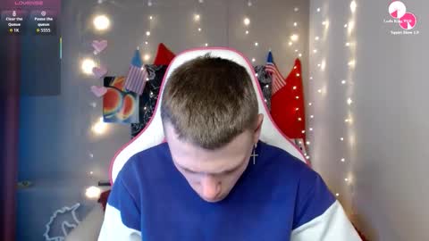 xavier_night81 online show from 4, 10, 2025