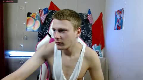 xavier_night81 online show from 14, 11, 2025