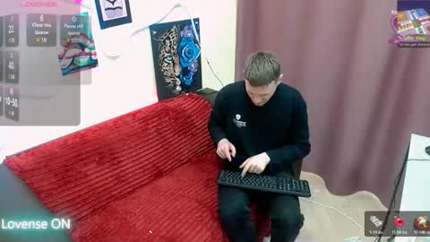 xavier_night81 online show from 15, 12, 2025