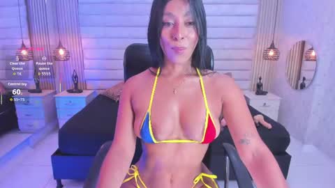 Snapshot of xcarlett chatting on 8, 7, 2026 xcarlettt online show from 8, 7, 2026