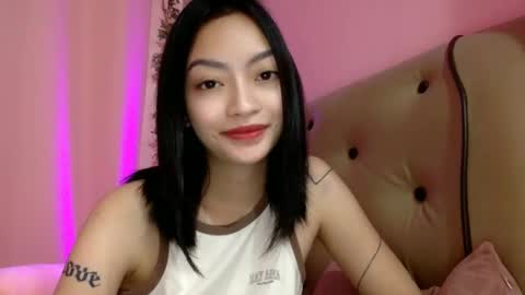 Sachi Cy online show from 25, 1, 2025