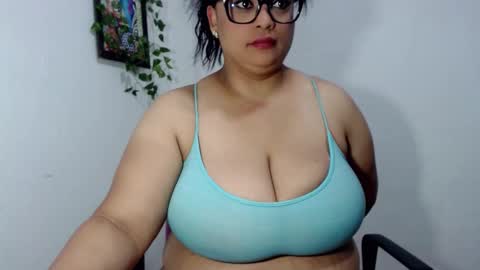 Snapshot of xelenagomez31 chatting on 5, 12, 2024 xelenagomez31 online show from 5, 12, 2024