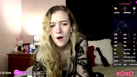 EllieeRose online show from 4, 2, 2025