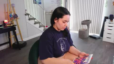 Snapshot of xenaluvss chatting on 25, 2, 2026 Goddess Xena online show from 25, 2, 2026