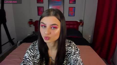 Snapshot of xenaolsen chatting on 4, 3, 2025 Emma online show from 4, 3, 2025