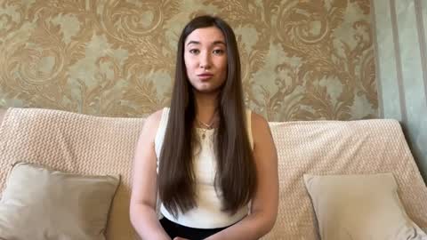 Snapshot of xeniabungard chatting on 8, 4, 2026 Mia online show from 8, 4, 2026