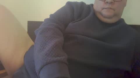 Snapshot of xevi1974 chatting on 27, 12, 2024 xevi1974 online show from 27, 12, 2024