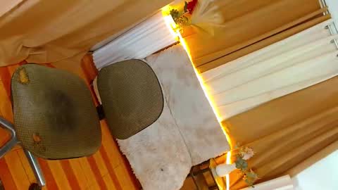 Snapshot of xfantasymistress chatting on 18, 12, 2025 xfantasymistress online show from 18, 12, 2025