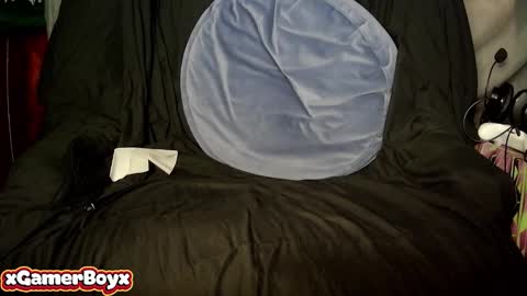 xgamerboyx online show from 19, 10, 2025