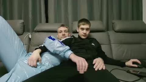 xMvk76 online show from 21, 2, 2026